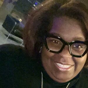 Meet your Posher, Arleta